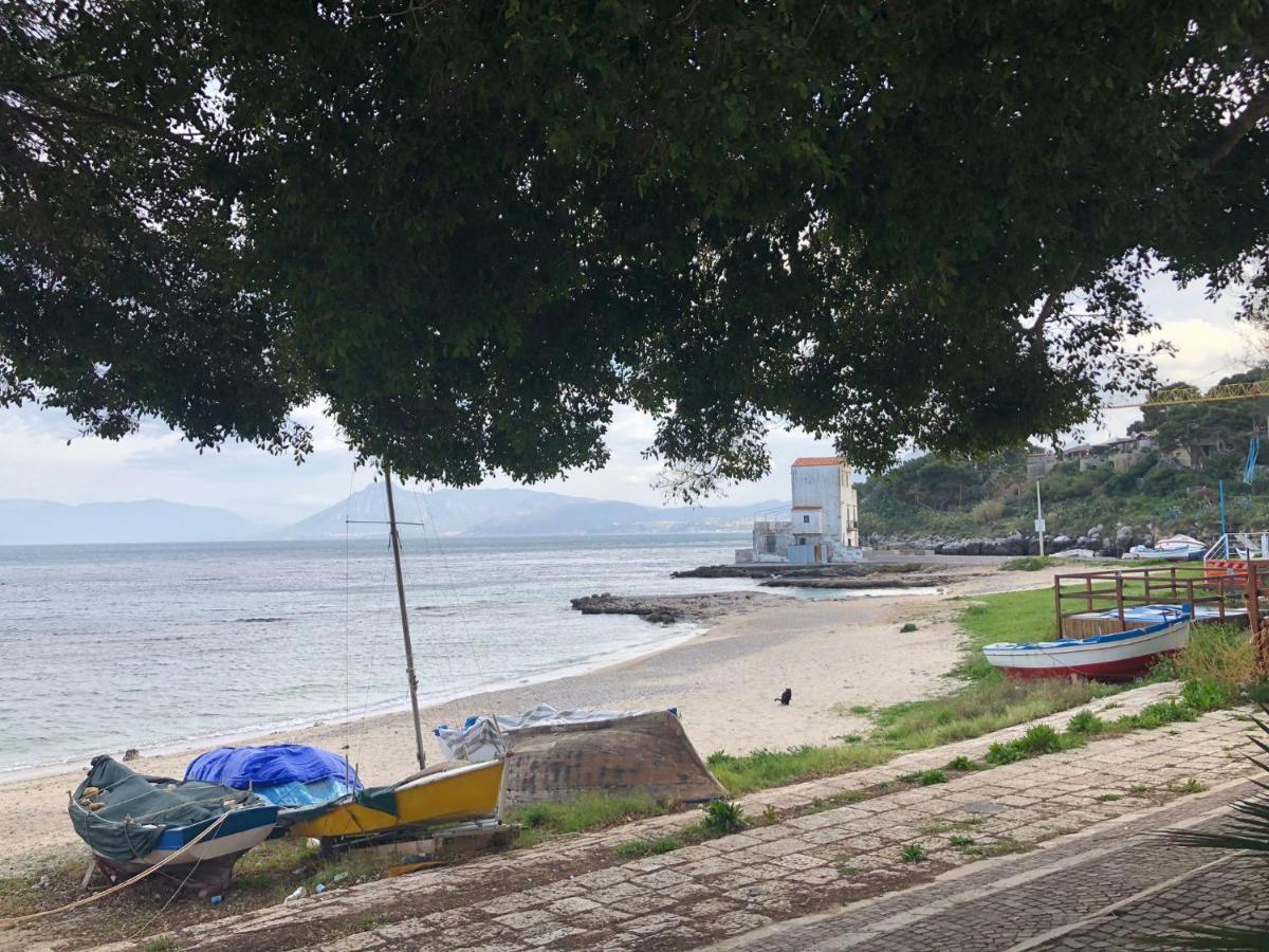 Casa Vacanze Da Maurizio Santa Flavia Kültér fotó